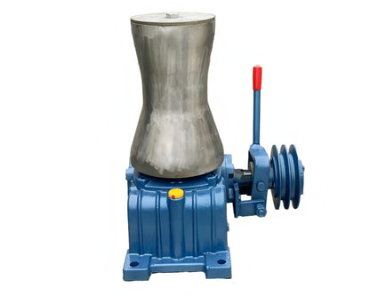 Belt pulley windlass